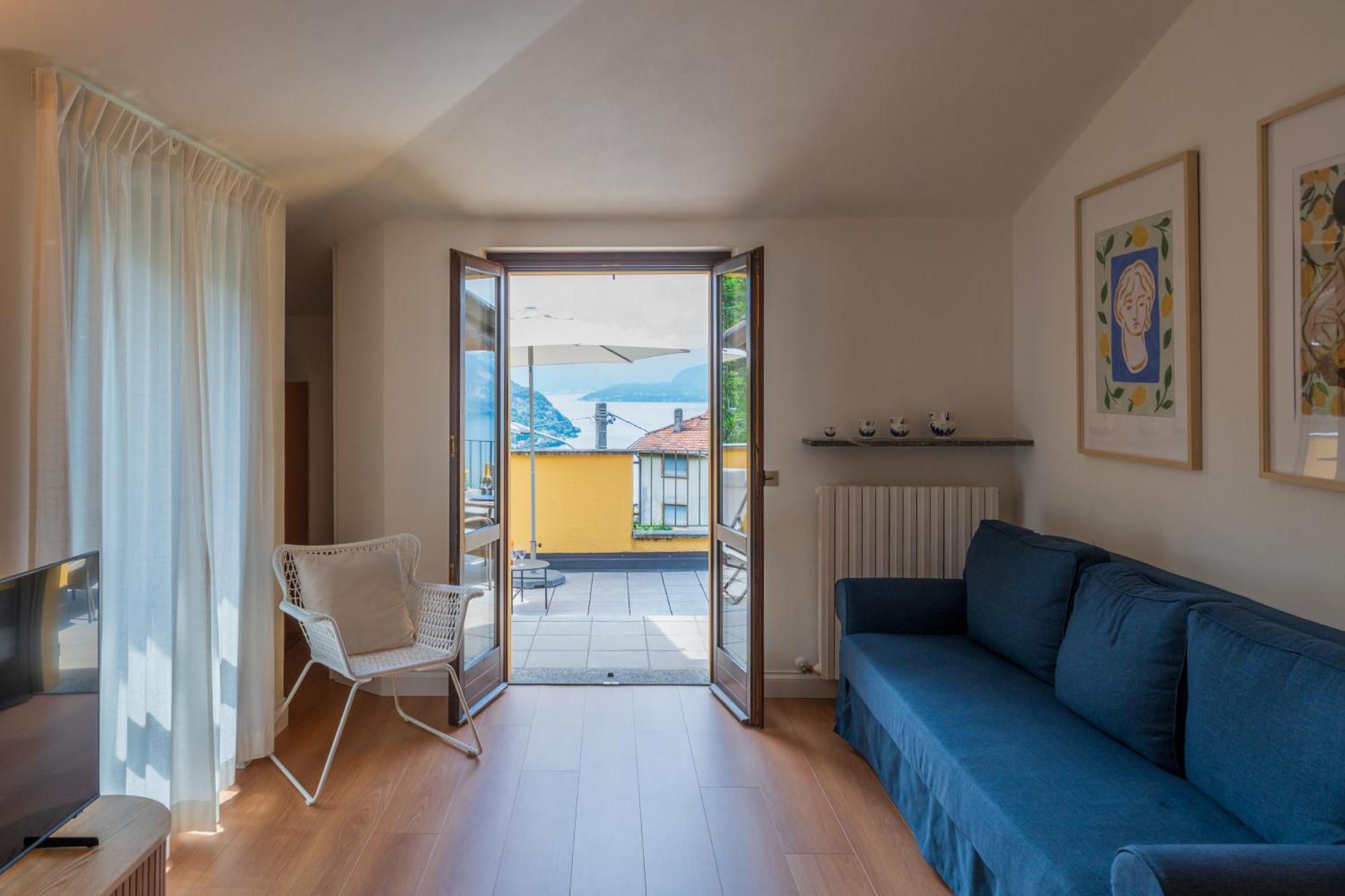 Stunning Apartment- Terrace And Swimming Pool Bellano Zewnętrze zdjęcie