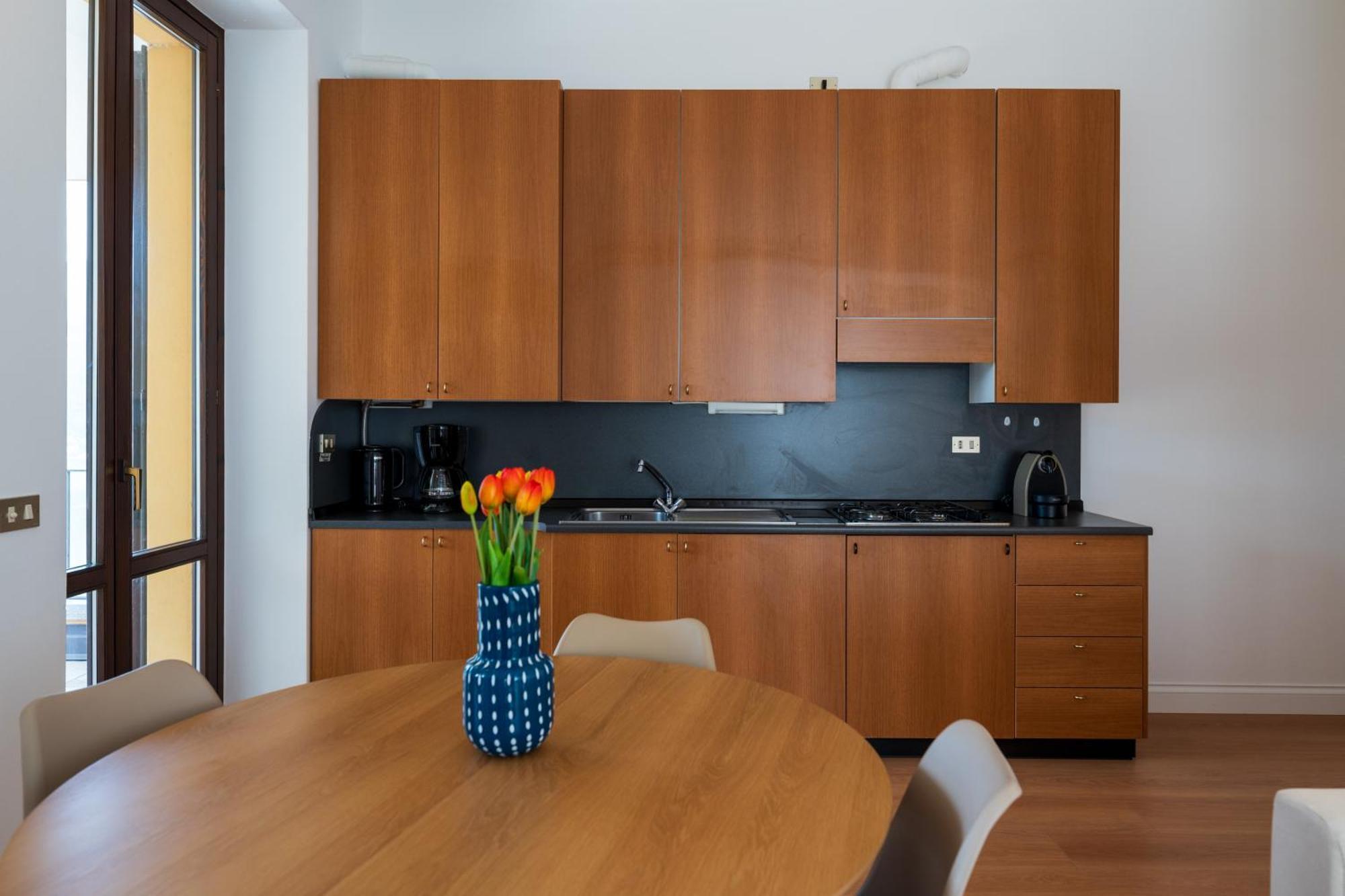 Stunning Apartment- Terrace And Swimming Pool Bellano Zewnętrze zdjęcie